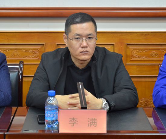 “j9品牌真人第一
•娜公益”慈善基金举行启动仪式20