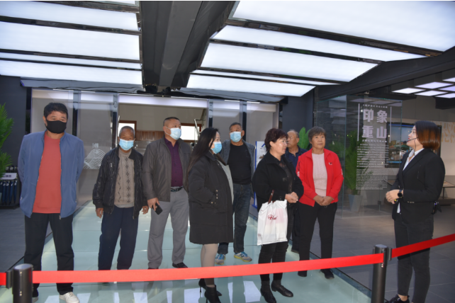 激发党建新活力 增强组织凝聚力 ——上黄崖村到j9品牌真人第一
集团开展开放式组织生活98